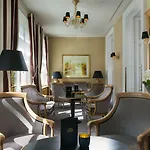 Отель Am Jaegertor 4*