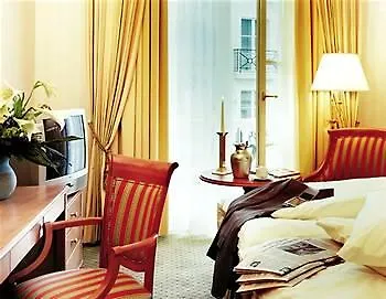 Отель Am Jaegertor 4*