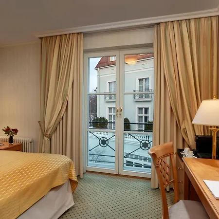 Hotel Am Jaegertor 4*