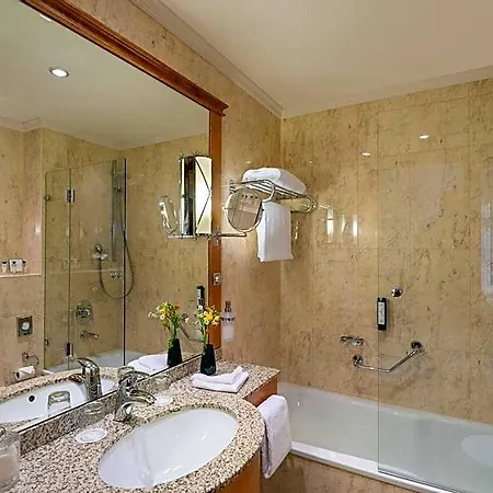 Hotel Am Jaegertor 4*