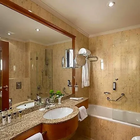 Hotel Am Jaegertor 4*