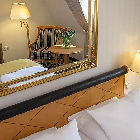 Am Jaegertor Hotel 4*