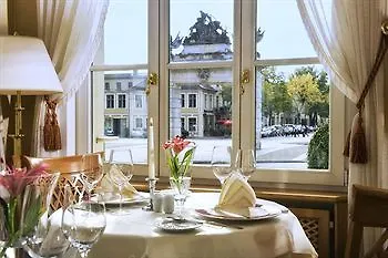 Hotel Am Jaegertor 4*