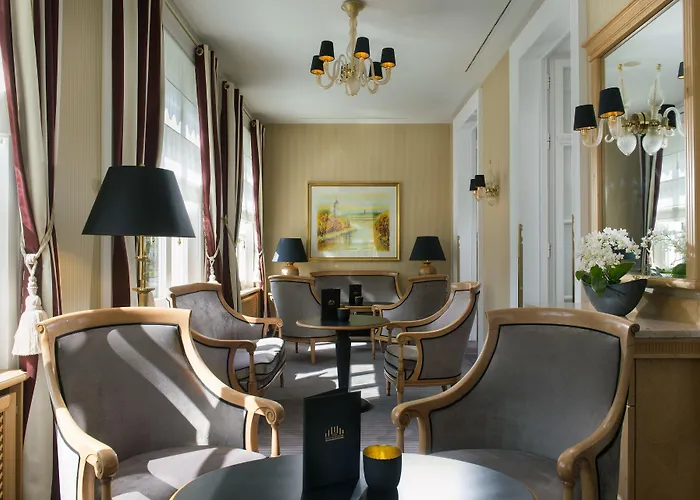 Hotel Am Jaegertor 4*