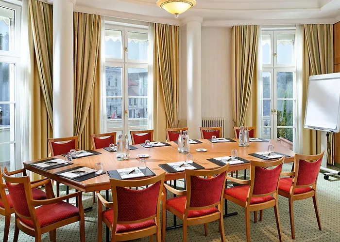 Hotel Am Jaegertor 4*